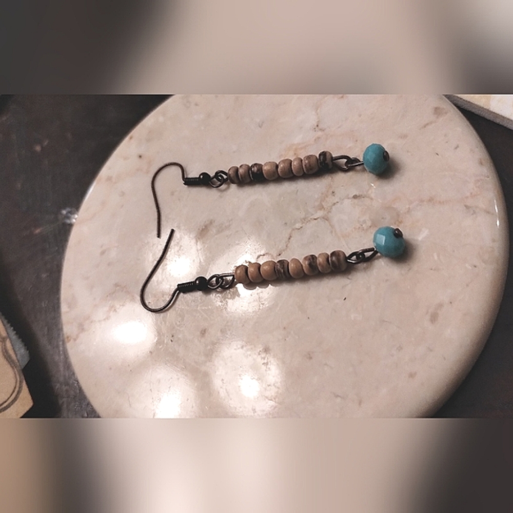 Boho beaded earrtn - Picture 3 of 4